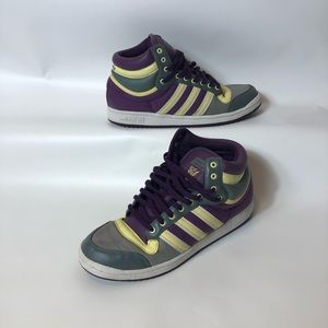 Adidas shoes size 10